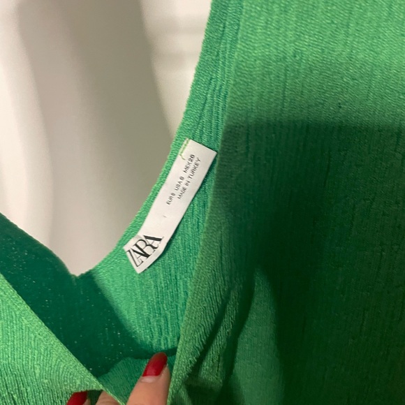 Vest - Picture 2 of 4